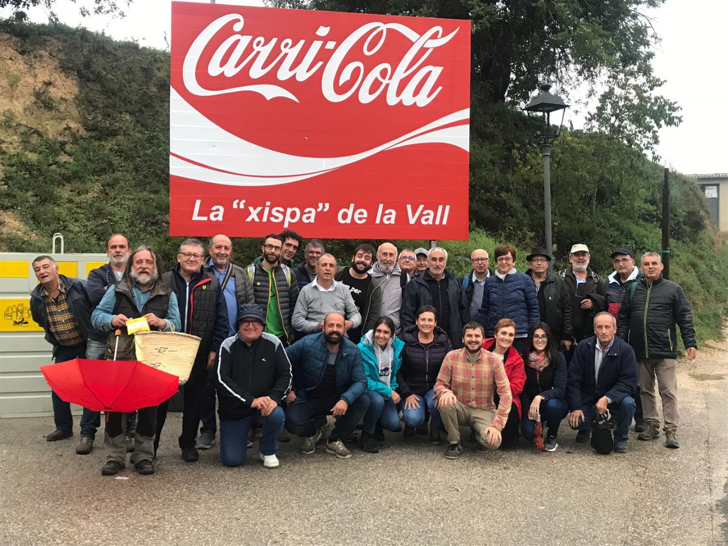 Veïns de Pedreguer visiten l’empresa pionera en agricultura ecològica La Vall Bio