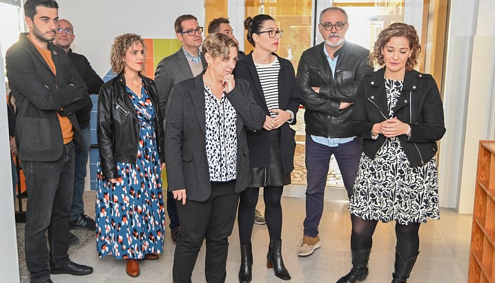Pedreguer rep la visita de la vicepresidenta del govern valencià i de la consellera d'Educació